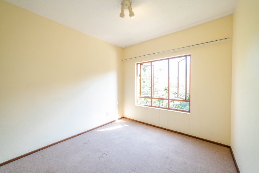 To Let 1 Bedroom Property for Rent in Lonehill Gauteng