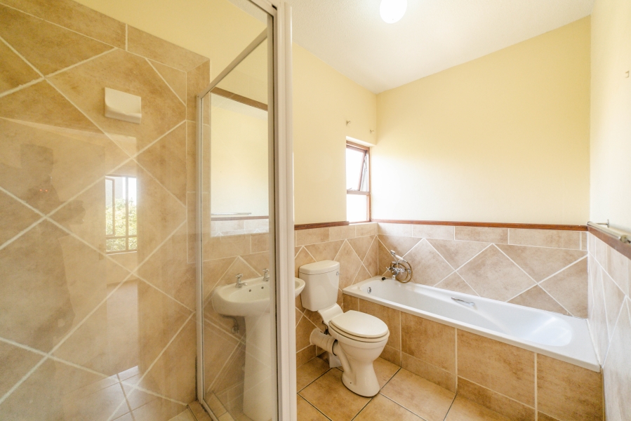 To Let 1 Bedroom Property for Rent in Lonehill Gauteng