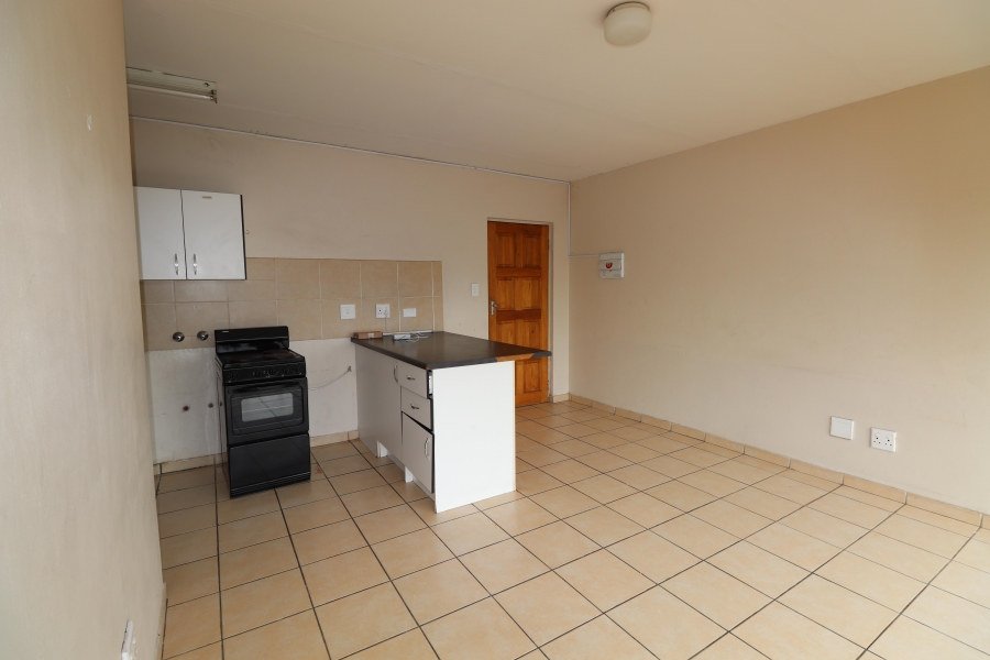 To Let 1 Bedroom Property for Rent in Cresslawn Gauteng