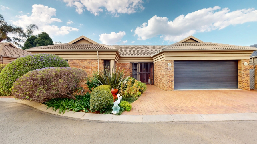 3 Bedroom Property for Sale in Beyers Park Gauteng