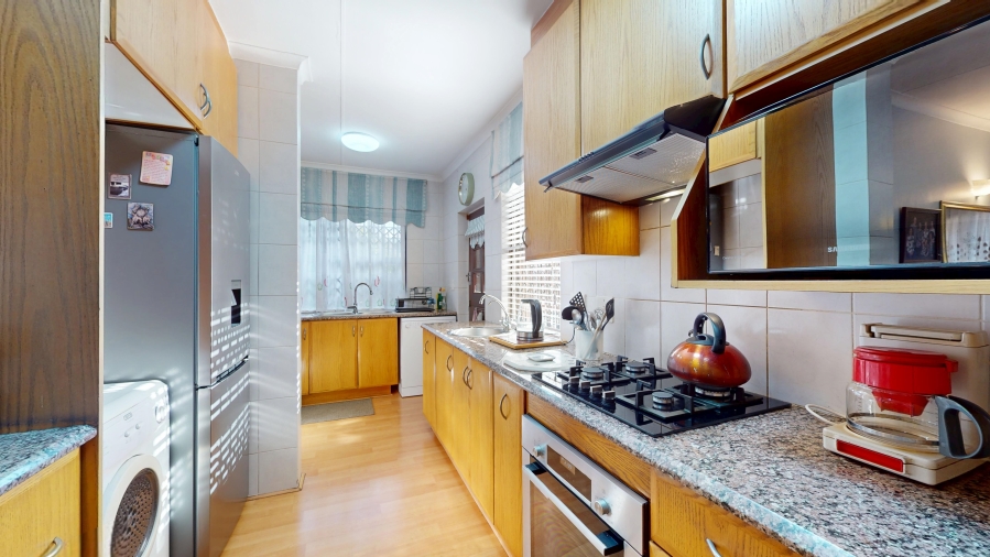3 Bedroom Property for Sale in Beyers Park Gauteng