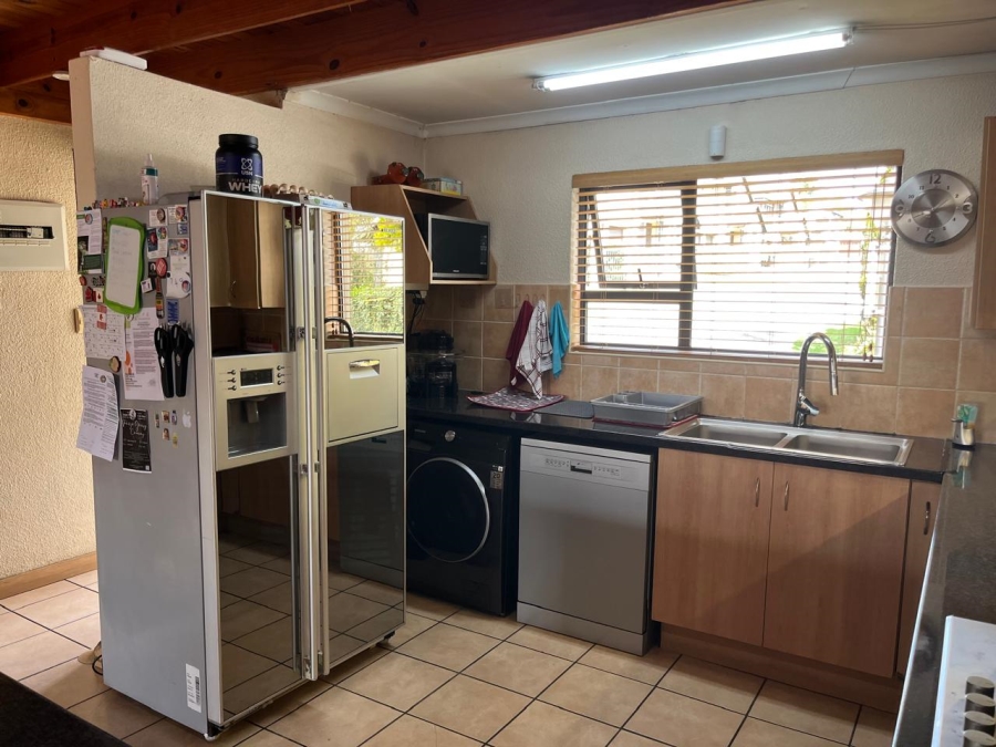 3 Bedroom Property for Sale in Illiondale Gauteng