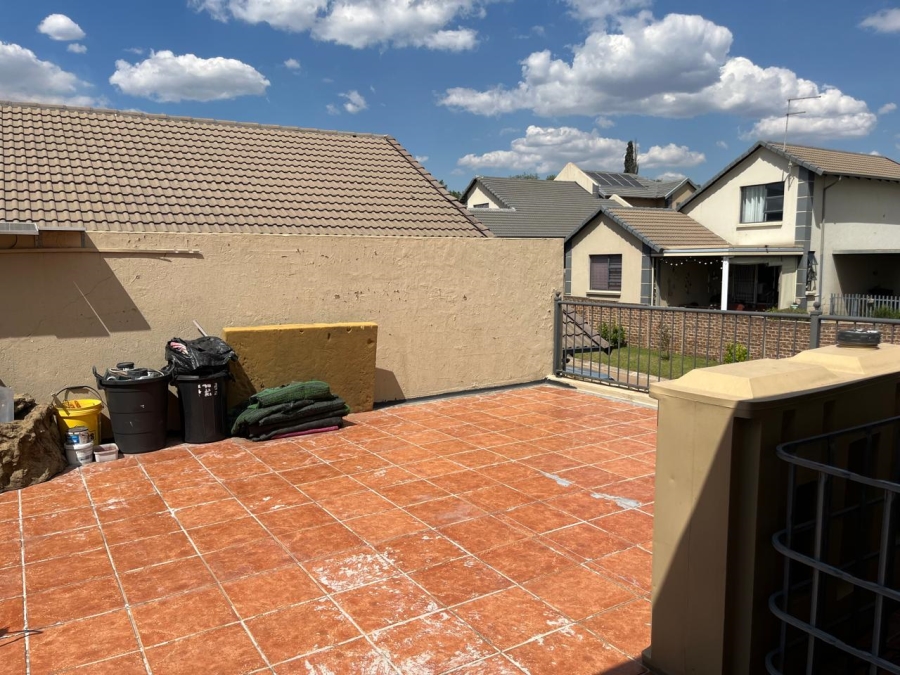 3 Bedroom Property for Sale in Illiondale Gauteng