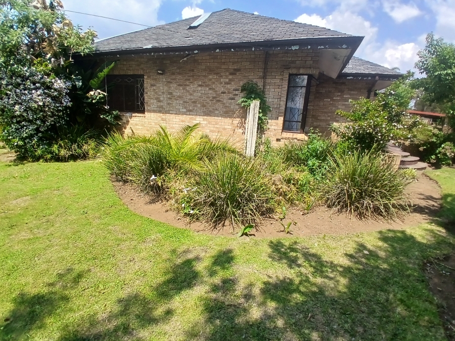 5 Bedroom Property for Sale in Selcourt Gauteng