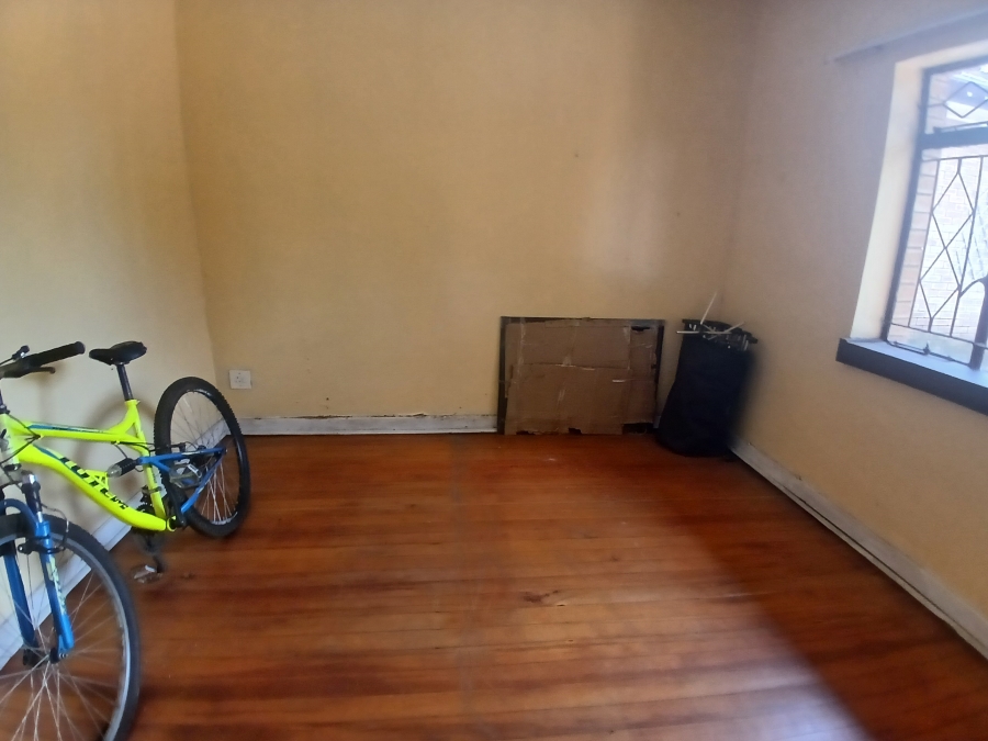 5 Bedroom Property for Sale in Selcourt Gauteng