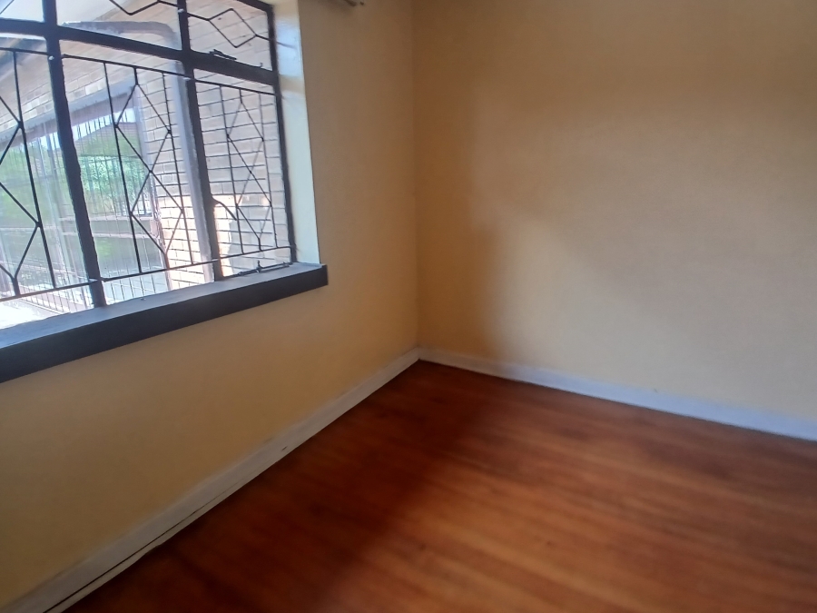 5 Bedroom Property for Sale in Selcourt Gauteng