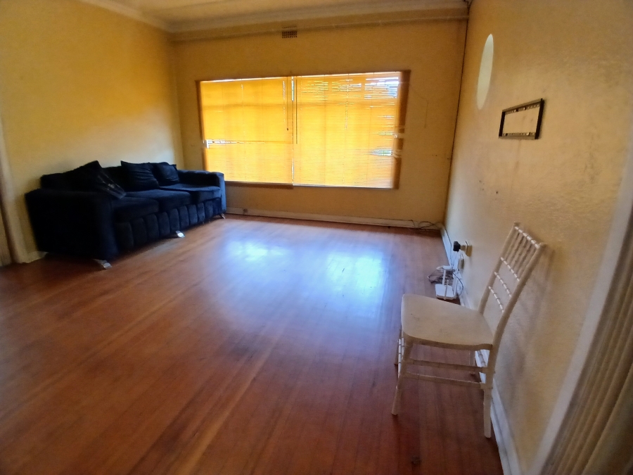 5 Bedroom Property for Sale in Selcourt Gauteng