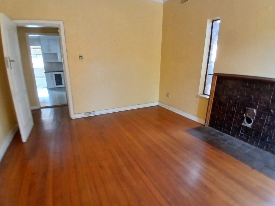 5 Bedroom Property for Sale in Selcourt Gauteng