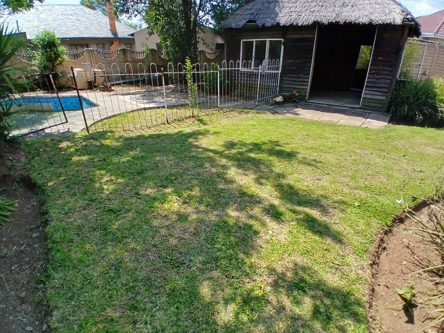 5 Bedroom Property for Sale in Selcourt Gauteng