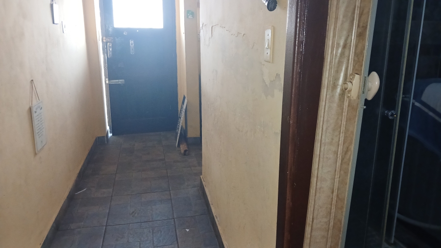 1 Bedroom Property for Sale in Boksburg Central Gauteng