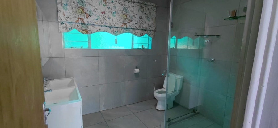 To Let 3 Bedroom Property for Rent in Dalpark Proper Gauteng
