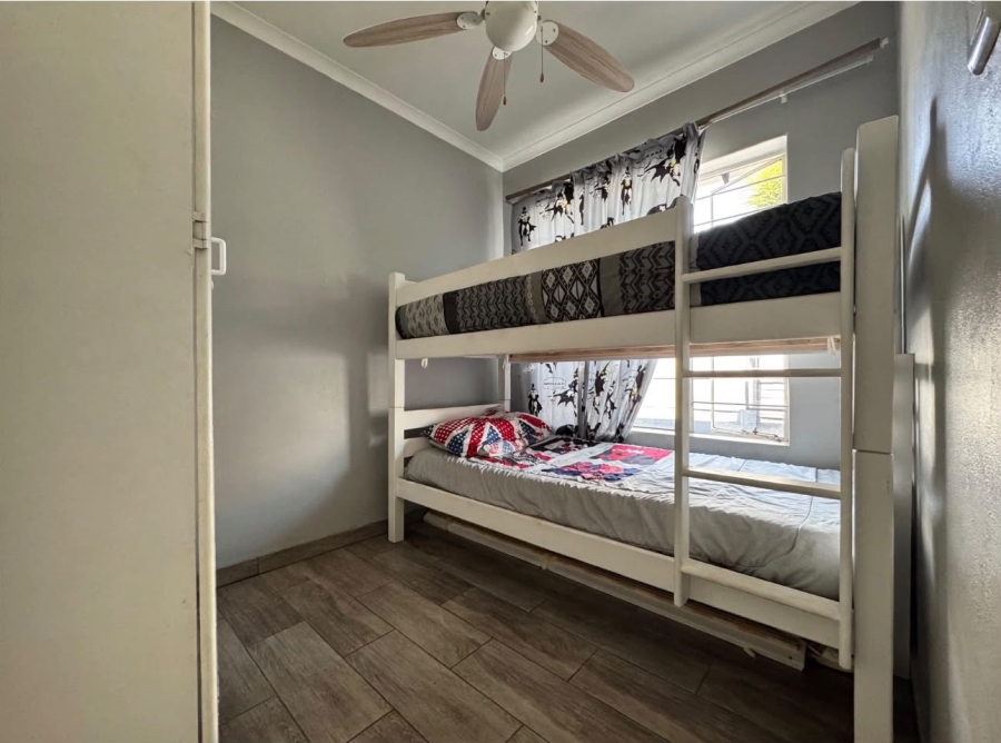 2 Bedroom Property for Sale in The Reeds Gauteng