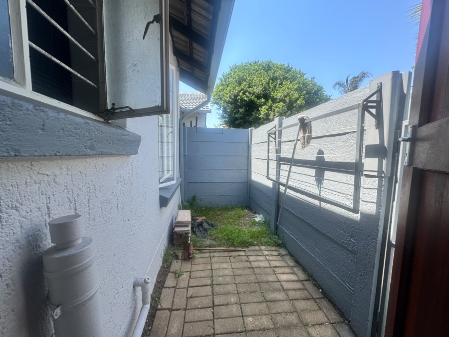 2 Bedroom Property for Sale in The Reeds Gauteng