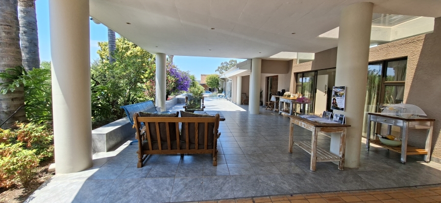 5 Bedroom Property for Sale in Chancliff A H Gauteng
