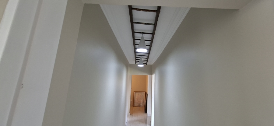 5 Bedroom Property for Sale in Chancliff A H Gauteng