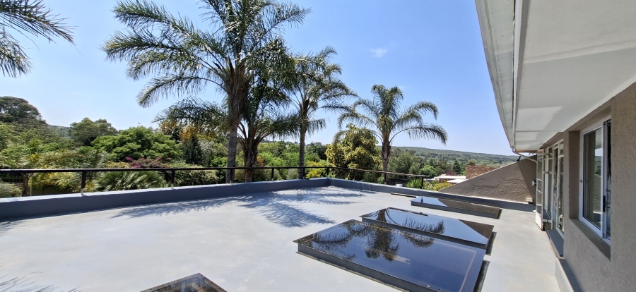 5 Bedroom Property for Sale in Chancliff A H Gauteng