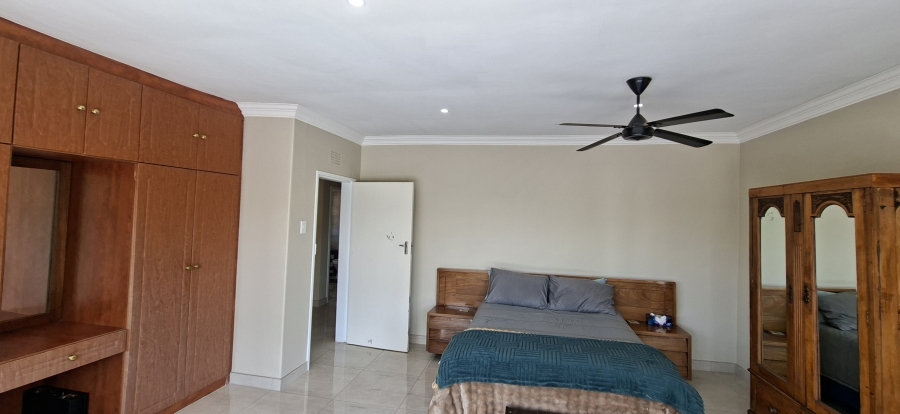 5 Bedroom Property for Sale in Chancliff A H Gauteng