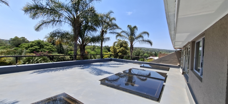 5 Bedroom Property for Sale in Chancliff A H Gauteng
