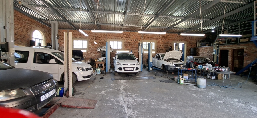 5 Bedroom Property for Sale in Chancliff A H Gauteng