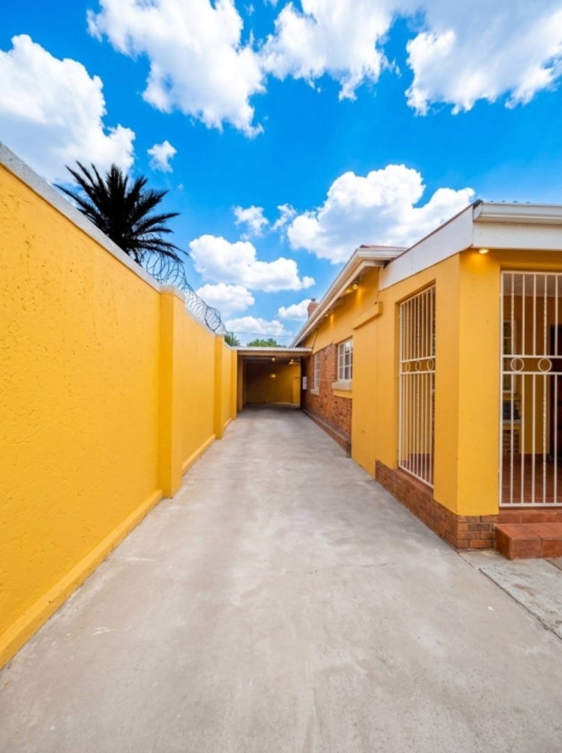 4 Bedroom Property for Sale in Regents Park Gauteng
