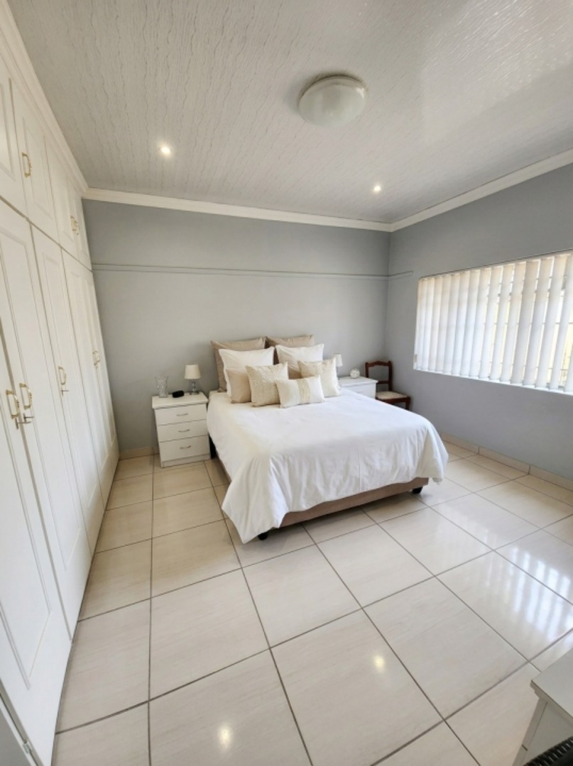 4 Bedroom Property for Sale in Regents Park Gauteng