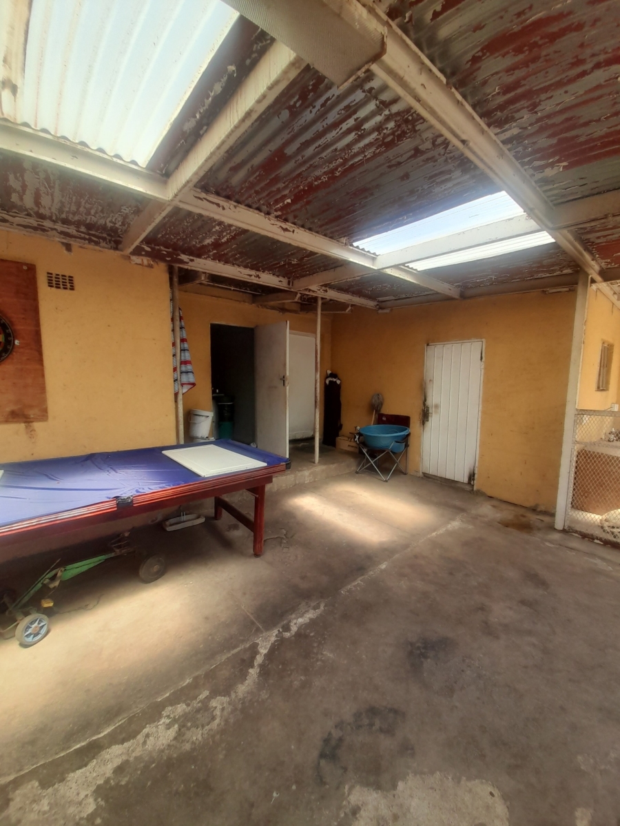 4 Bedroom Property for Sale in Regents Park Gauteng