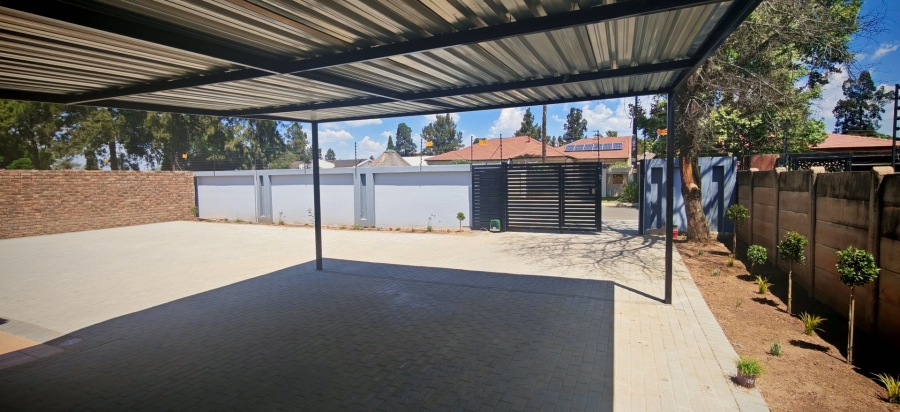 To Let 2 Bedroom Property for Rent in Albertsdal Gauteng