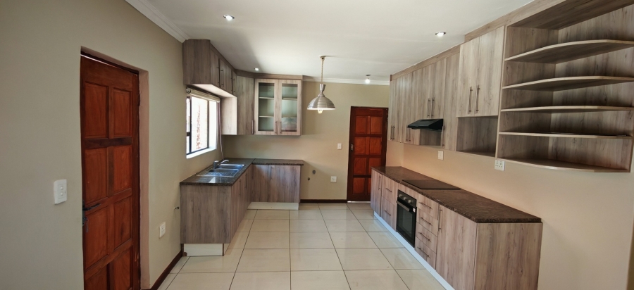 To Let 2 Bedroom Property for Rent in Albertsdal Gauteng