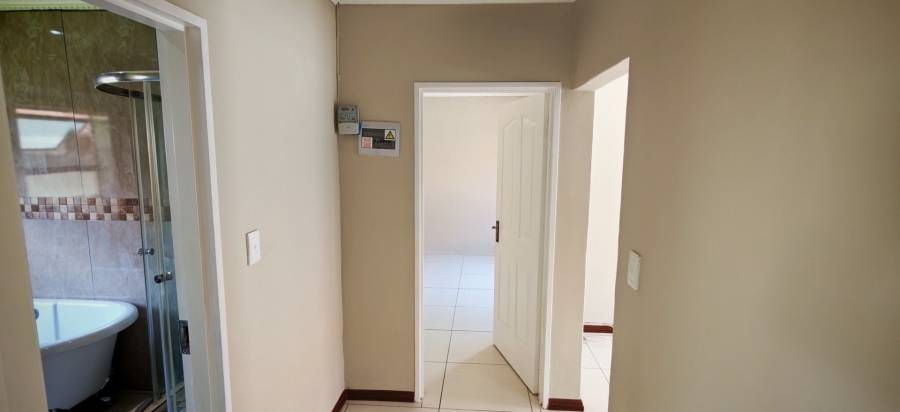 To Let 2 Bedroom Property for Rent in Albertsdal Gauteng