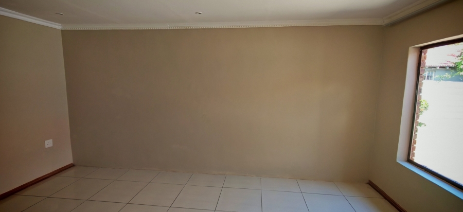 To Let 2 Bedroom Property for Rent in Albertsdal Gauteng