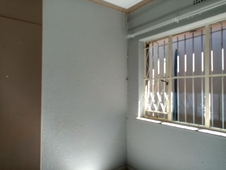 4 Bedroom Property for Sale in Brackendowns Gauteng