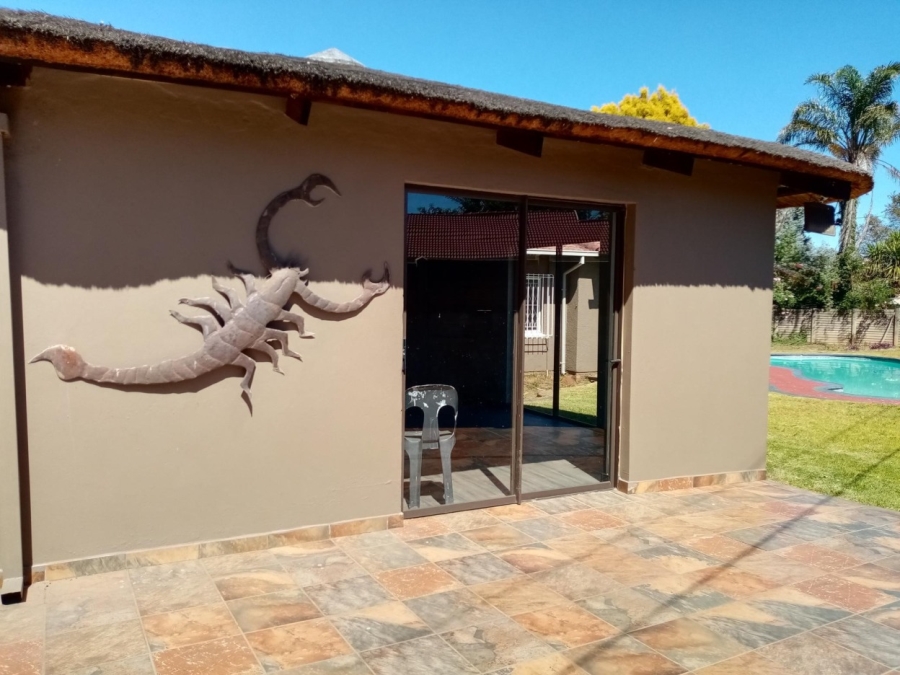 4 Bedroom Property for Sale in Brackendowns Gauteng