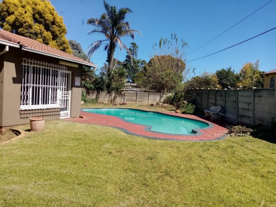 4 Bedroom Property for Sale in Brackendowns Gauteng