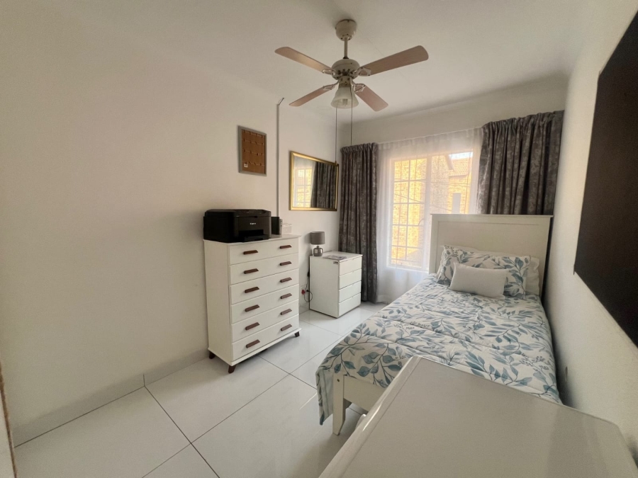 To Let 2 Bedroom Property for Rent in New Redruth Gauteng