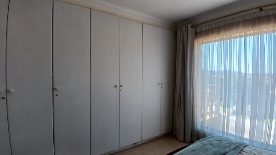 To Let 1 Bedroom Property for Rent in Glenvista Gauteng