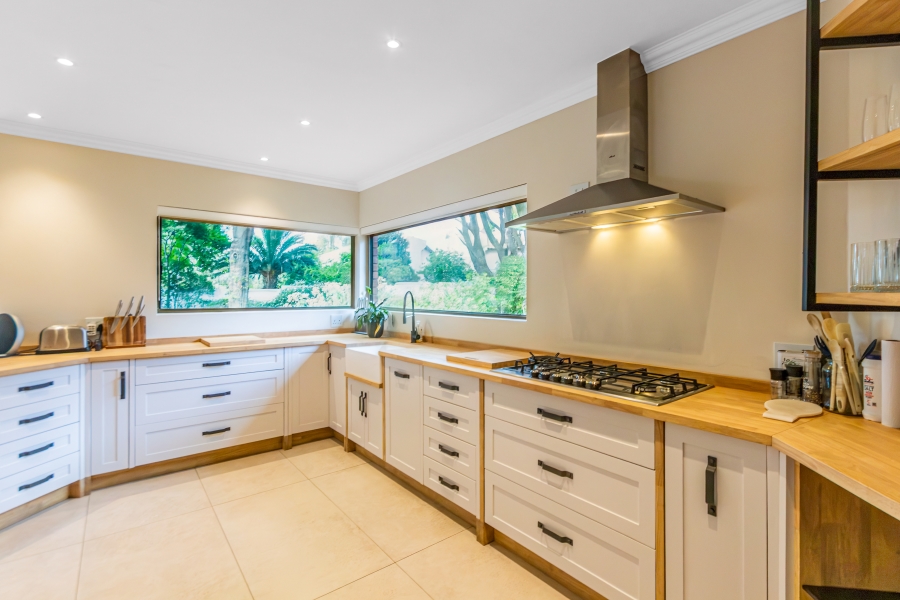 4 Bedroom Property for Sale in Bryanston Gauteng
