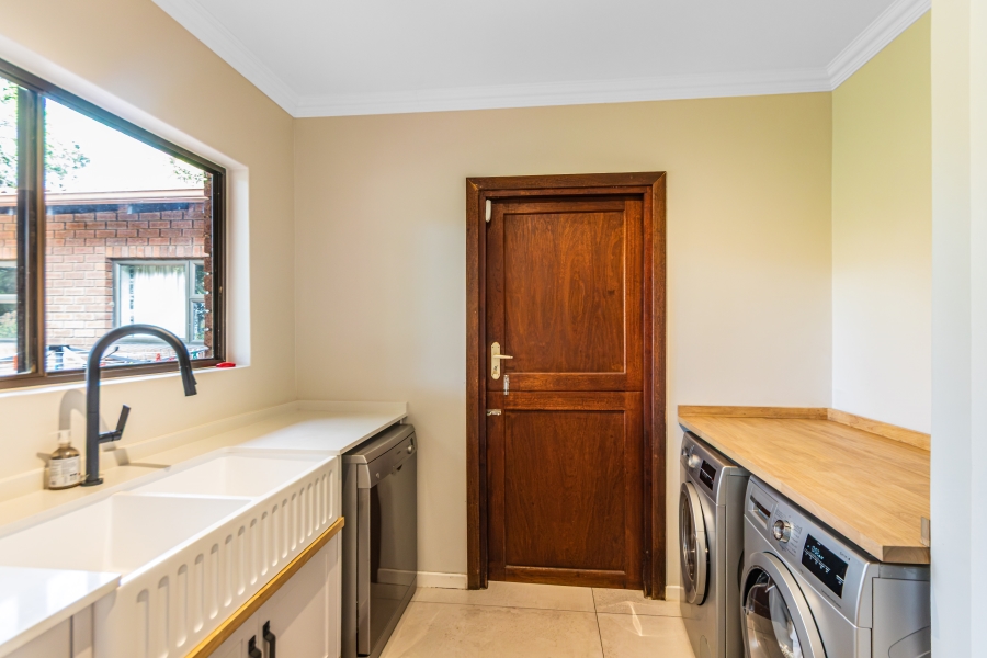 4 Bedroom Property for Sale in Bryanston Gauteng