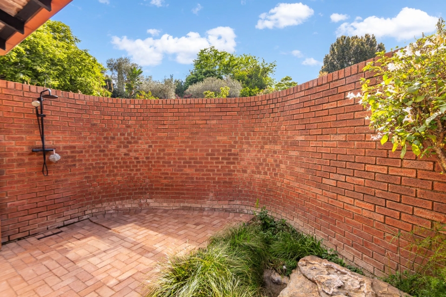 4 Bedroom Property for Sale in Bryanston Gauteng