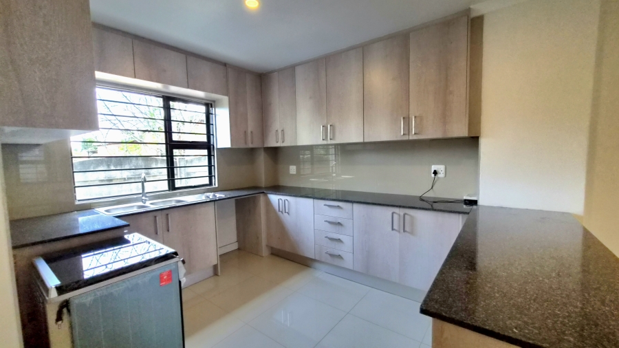 To Let 2 Bedroom Property for Rent in Hurlyvale Gauteng