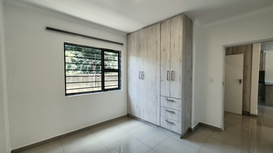 To Let 2 Bedroom Property for Rent in Hurlyvale Gauteng
