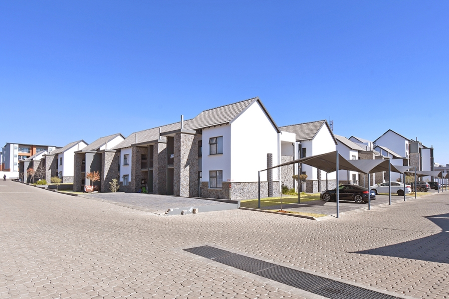 2 Bedroom Property for Sale in Glen Marais Gauteng