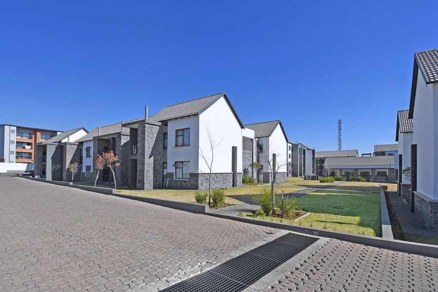 2 Bedroom Property for Sale in Glen Marais Gauteng