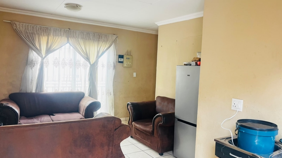 2 Bedroom Property for Sale in Chief A. Luthuli Park Gauteng