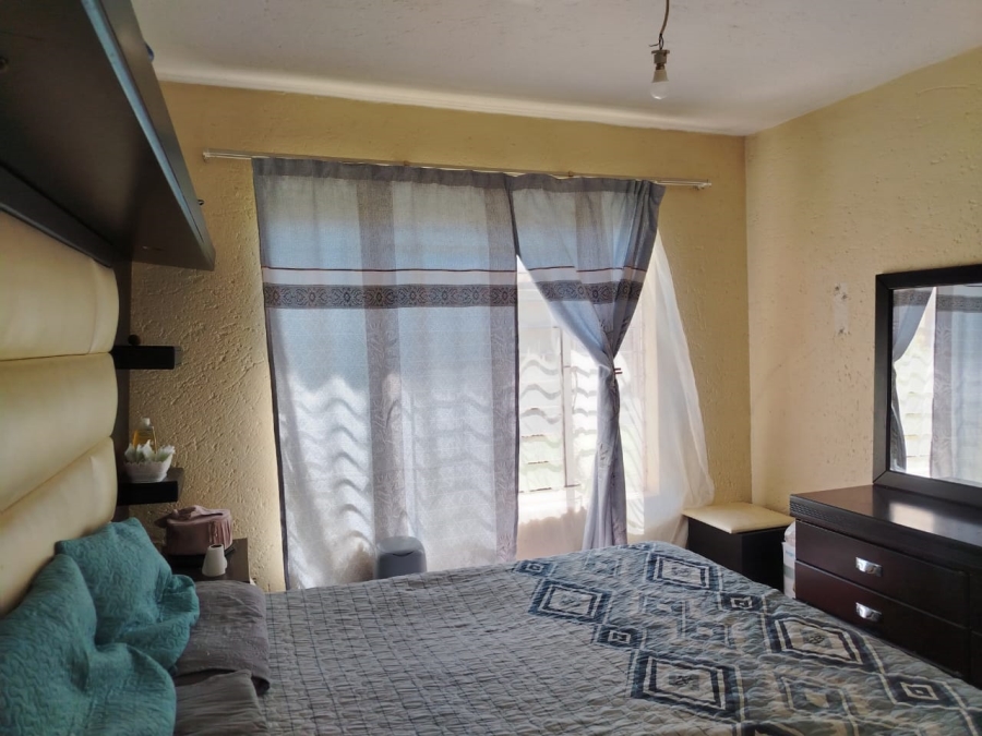 2 Bedroom Property for Sale in Kenleaf Gauteng