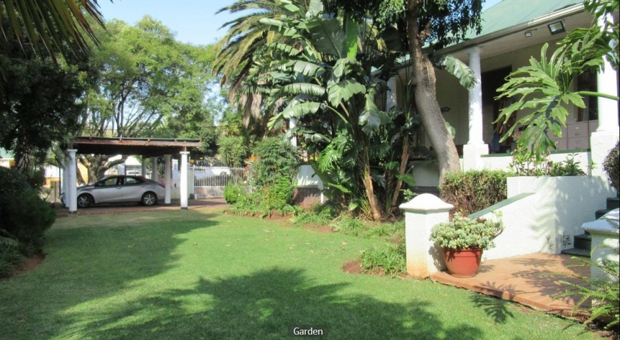 5 Bedroom Property for Sale in Kensington Gauteng