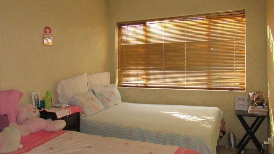 1 Bedroom Property for Sale in Observatory Gauteng