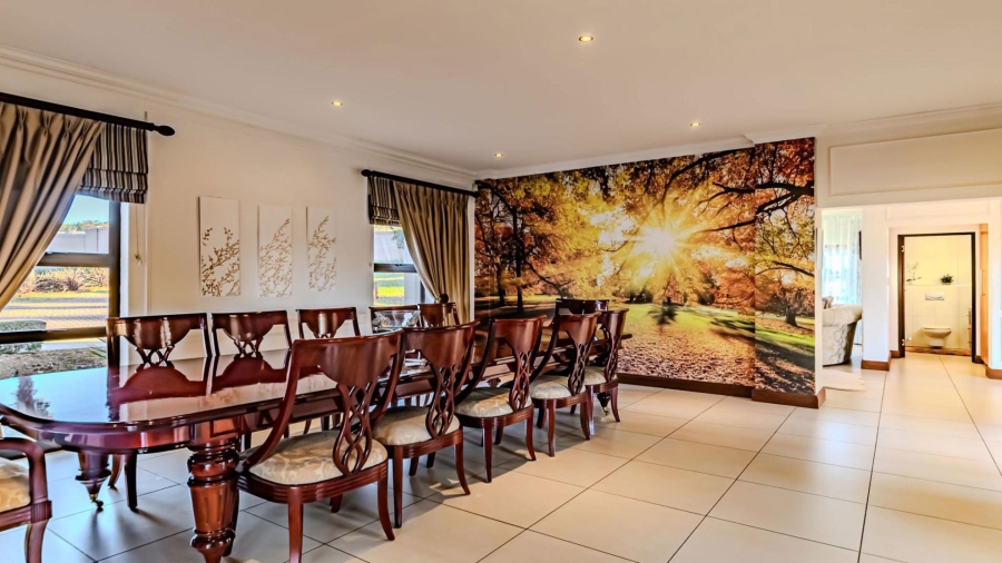 5 Bedroom Property for Sale in Rietfontein SH Gauteng