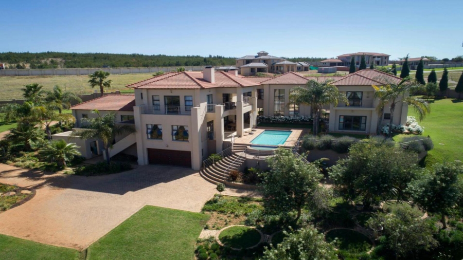 5 Bedroom Property for Sale in Rietfontein SH Gauteng