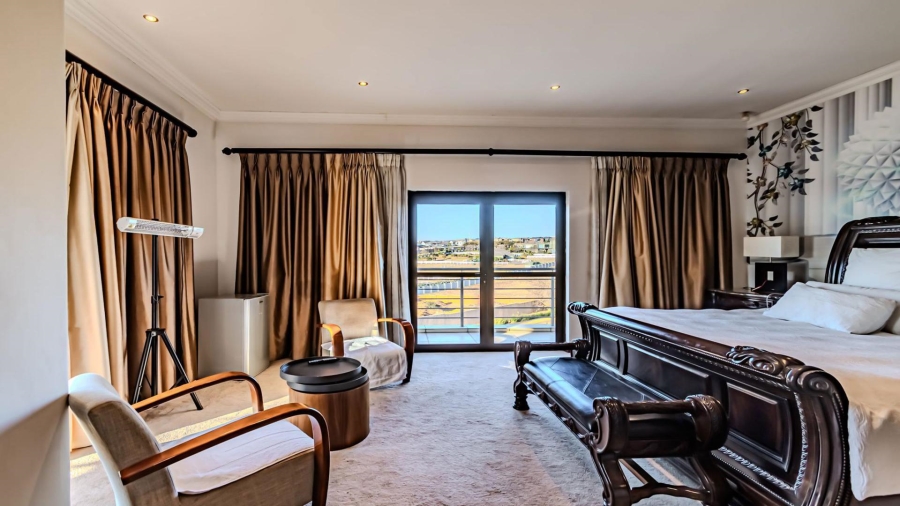 5 Bedroom Property for Sale in Rietfontein SH Gauteng