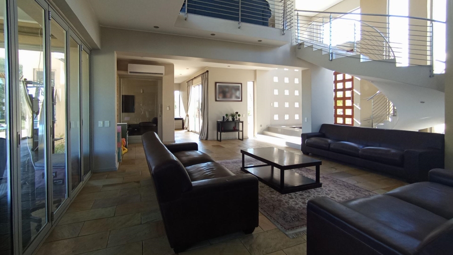 4 Bedroom Property for Sale in Saddlebrook Estate Gauteng